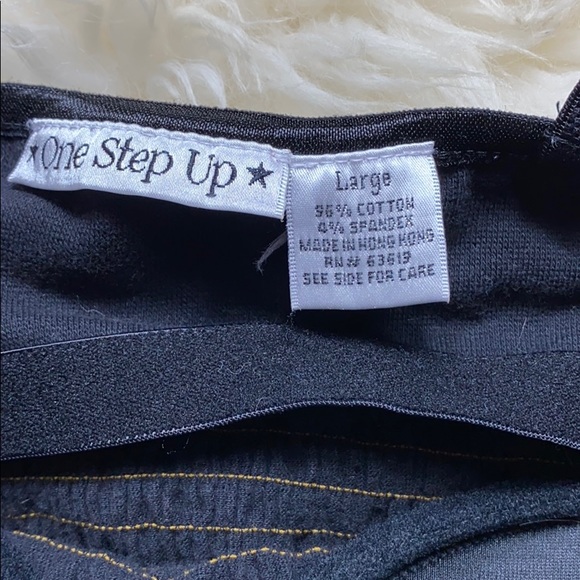 All-Over Posey Print Brami - Picture 5 of 8